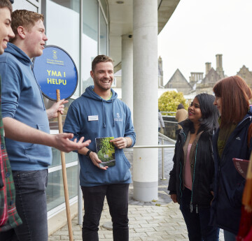 Student Ambassador Giving a Campus Tour