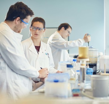 Medical students in the laboratory 